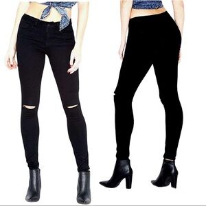 Guess Women’s Black Knee Ripped/Distressed Skinny Jeans Size 30